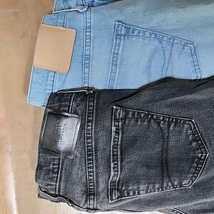 Two pair of Hollister skinny jeans